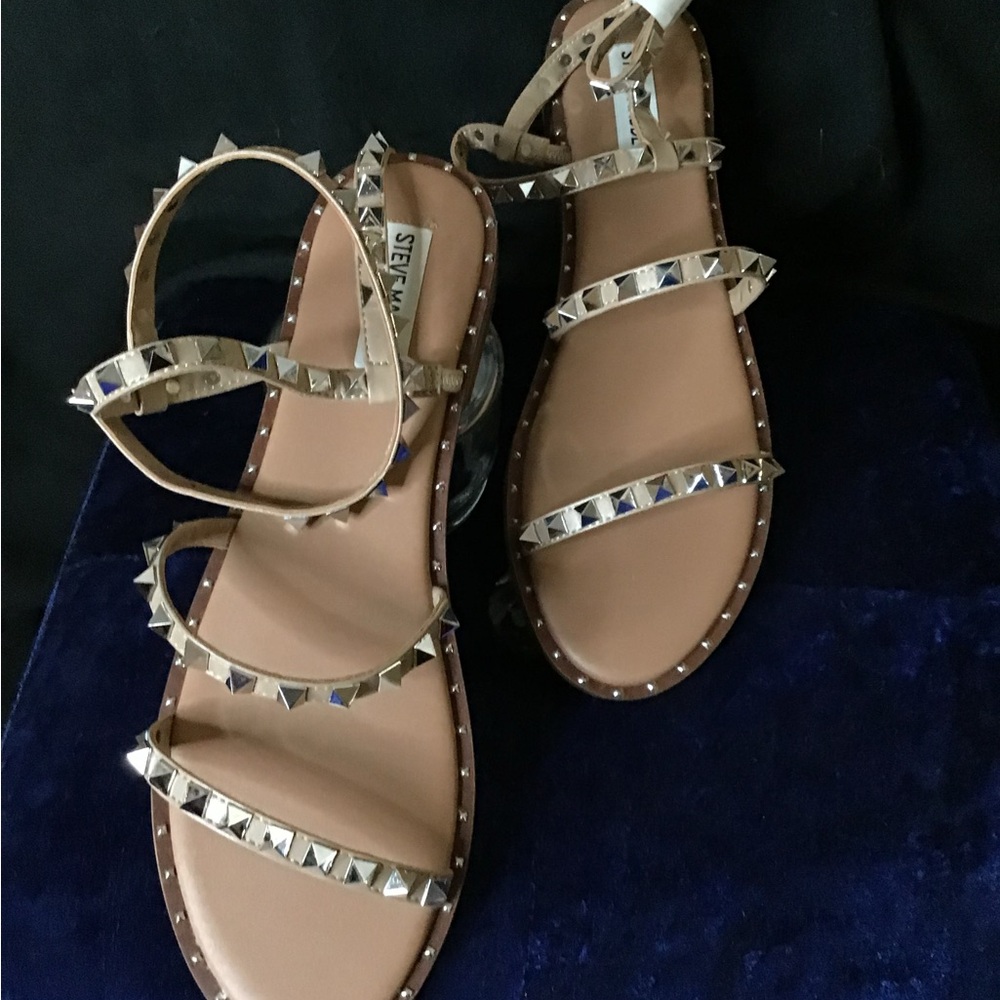 Steve Madden Tan Strappy Sandals with Rhinestone Embellishments